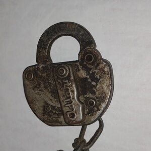 Vintage Adlake railroad switch lock with chain no key